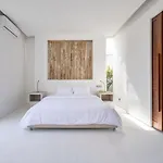 Modern 2Br Villa With Private Pool Prime Location