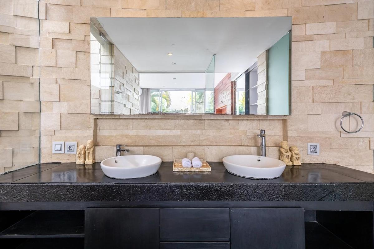 Modern 2br With Private Pool Prime Location Villa