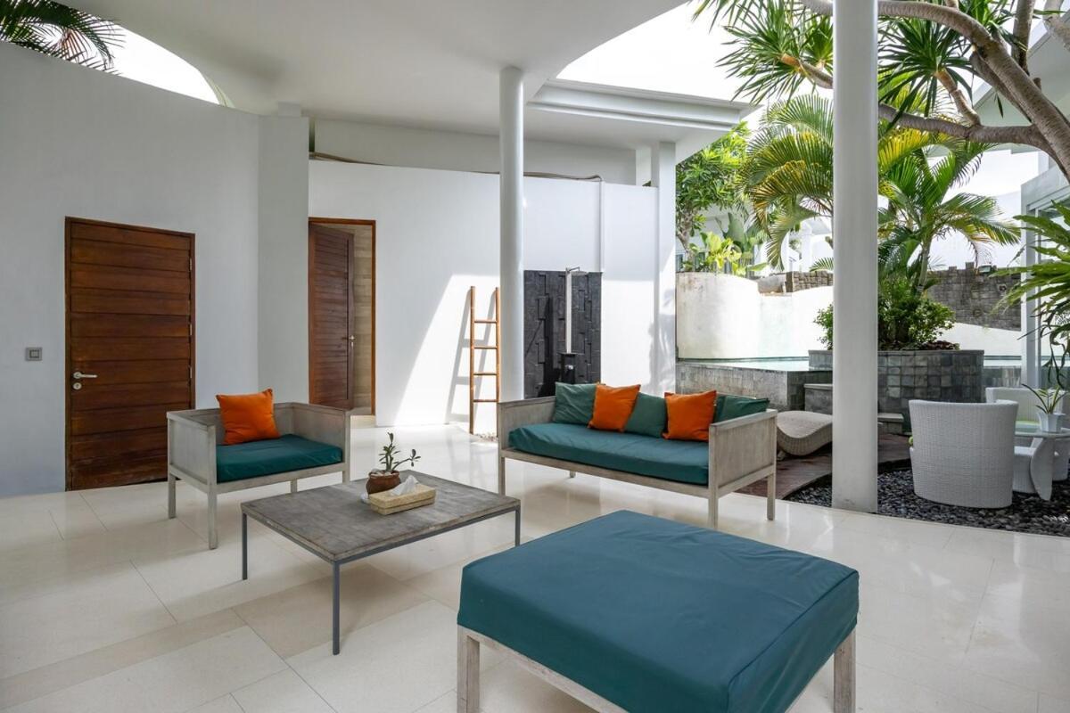 Villa Modern 2br With Private Pool Prime Location Seminyak (Bali)